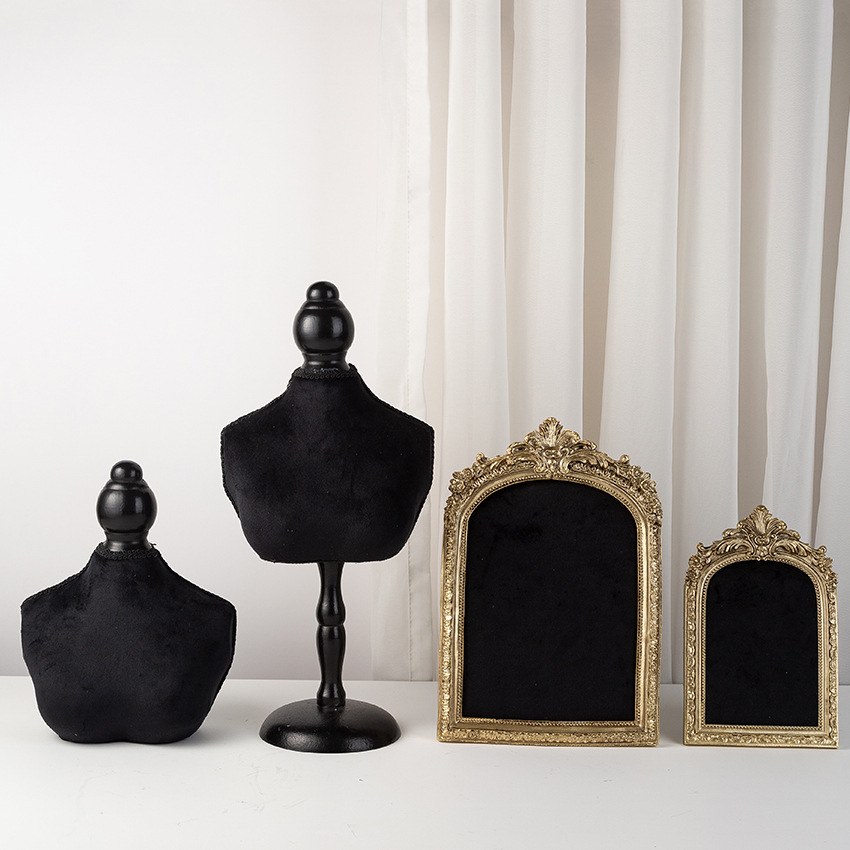 Siyah Kadife Göğüs Formu Takı  - Body Jewelry Store incelemesi ve fiyatı